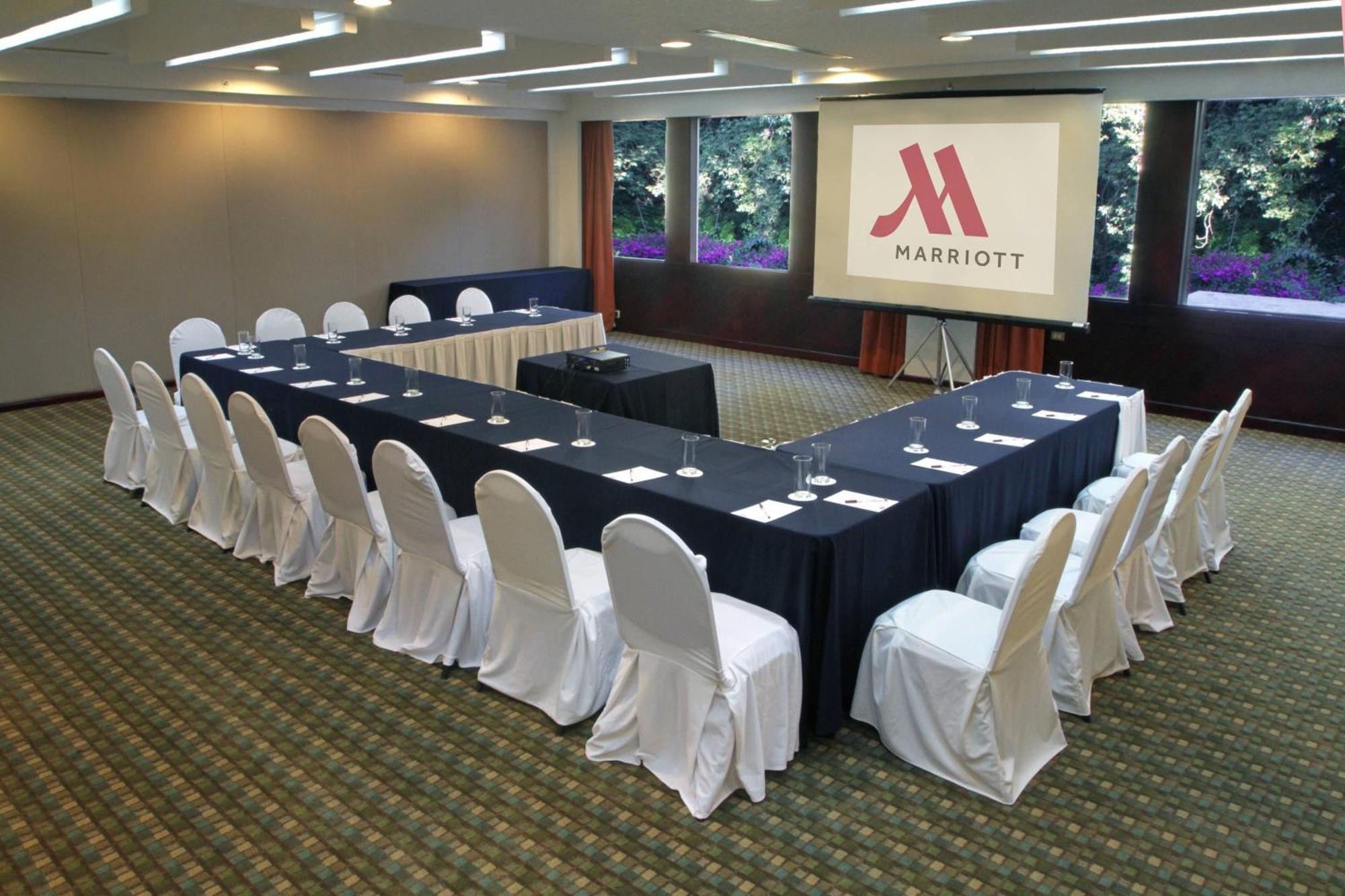 Marriott Puebla Hotel Meson del Angel Esterno foto