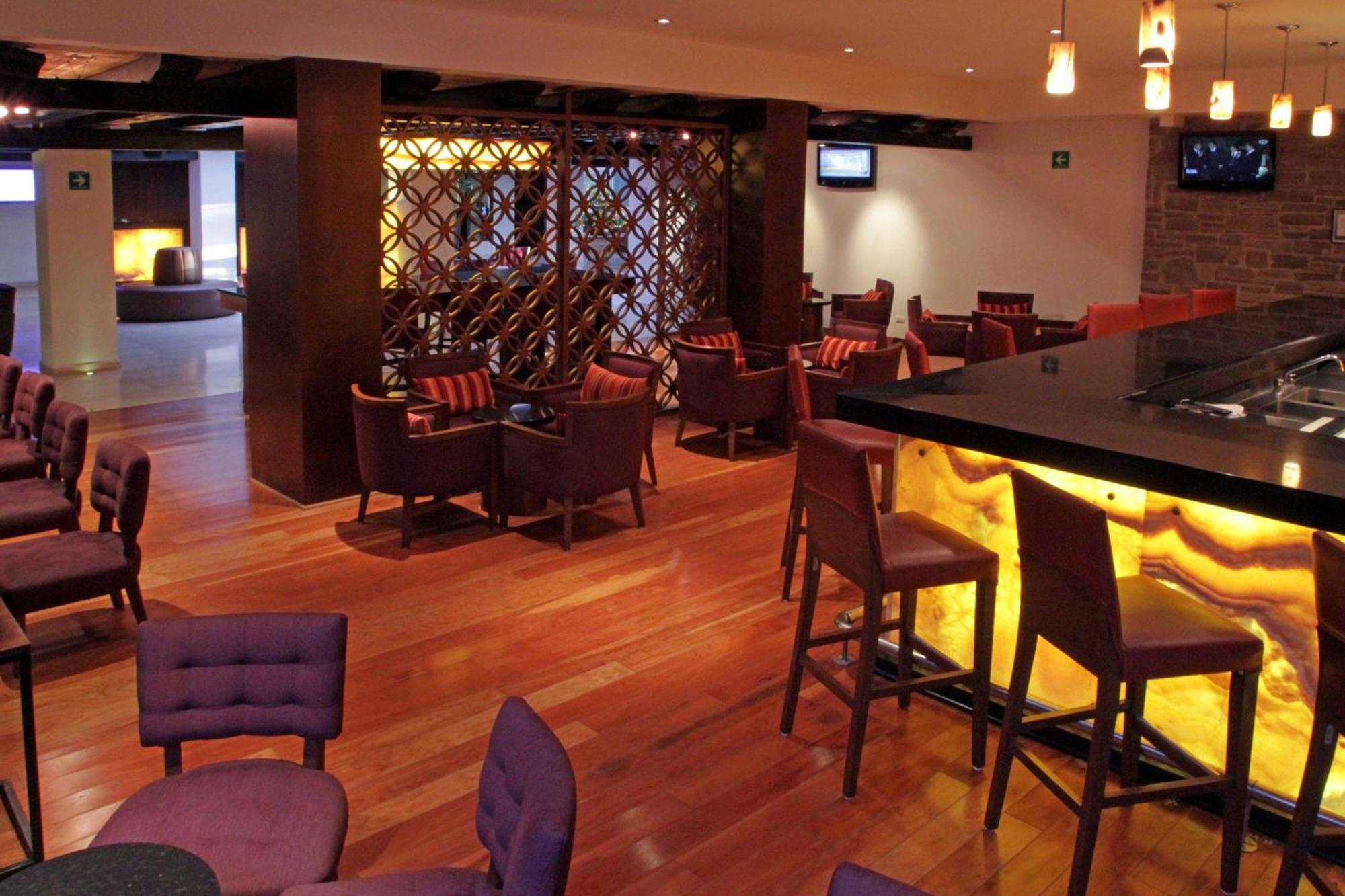 Marriott Puebla Hotel Meson del Angel Esterno foto